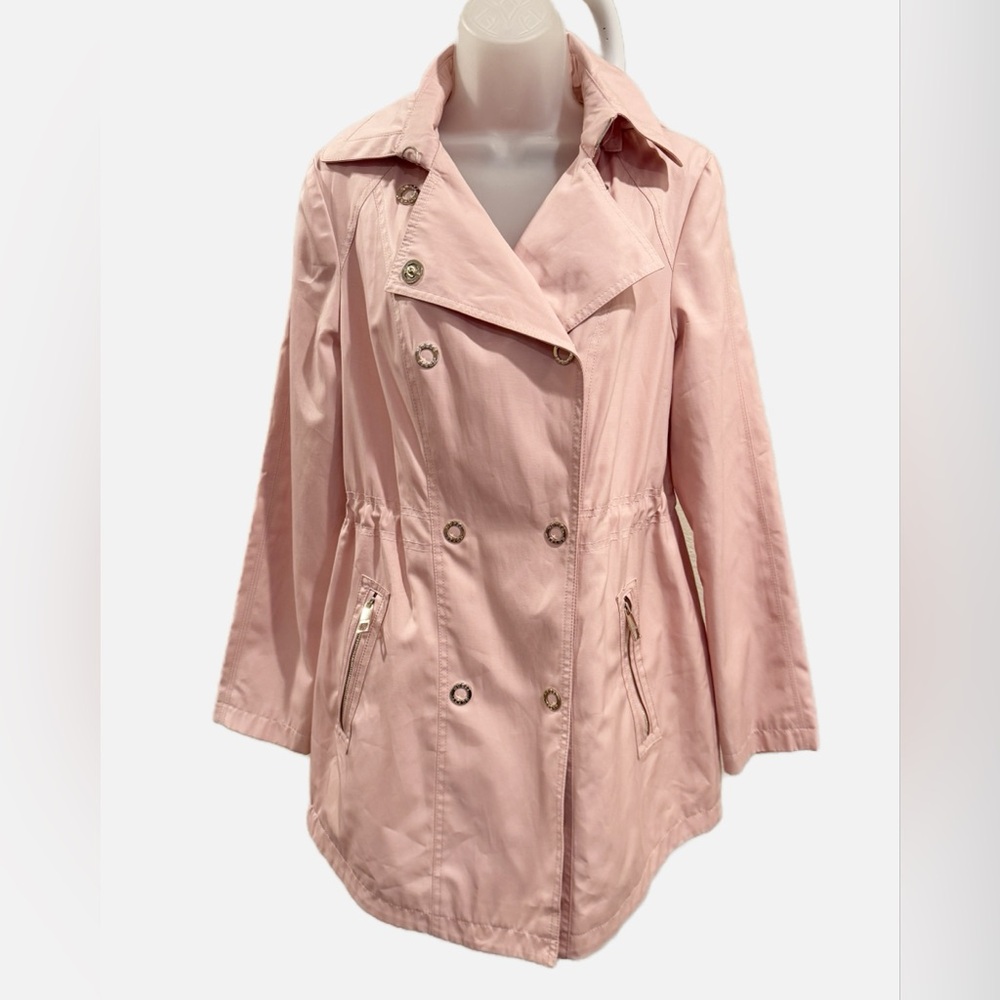 Guess | Blush Pink Double-Breasted Trench Jacket | Lightweight City Chic - Picture 2 of 15
